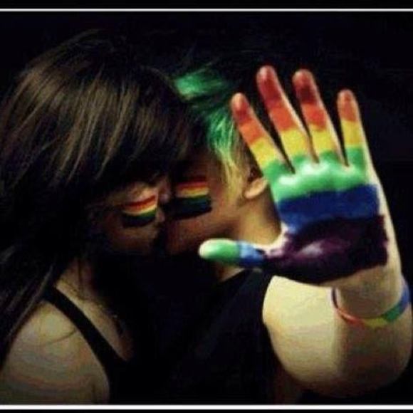 Meet your Posher, Zola - Picture 1 of 1